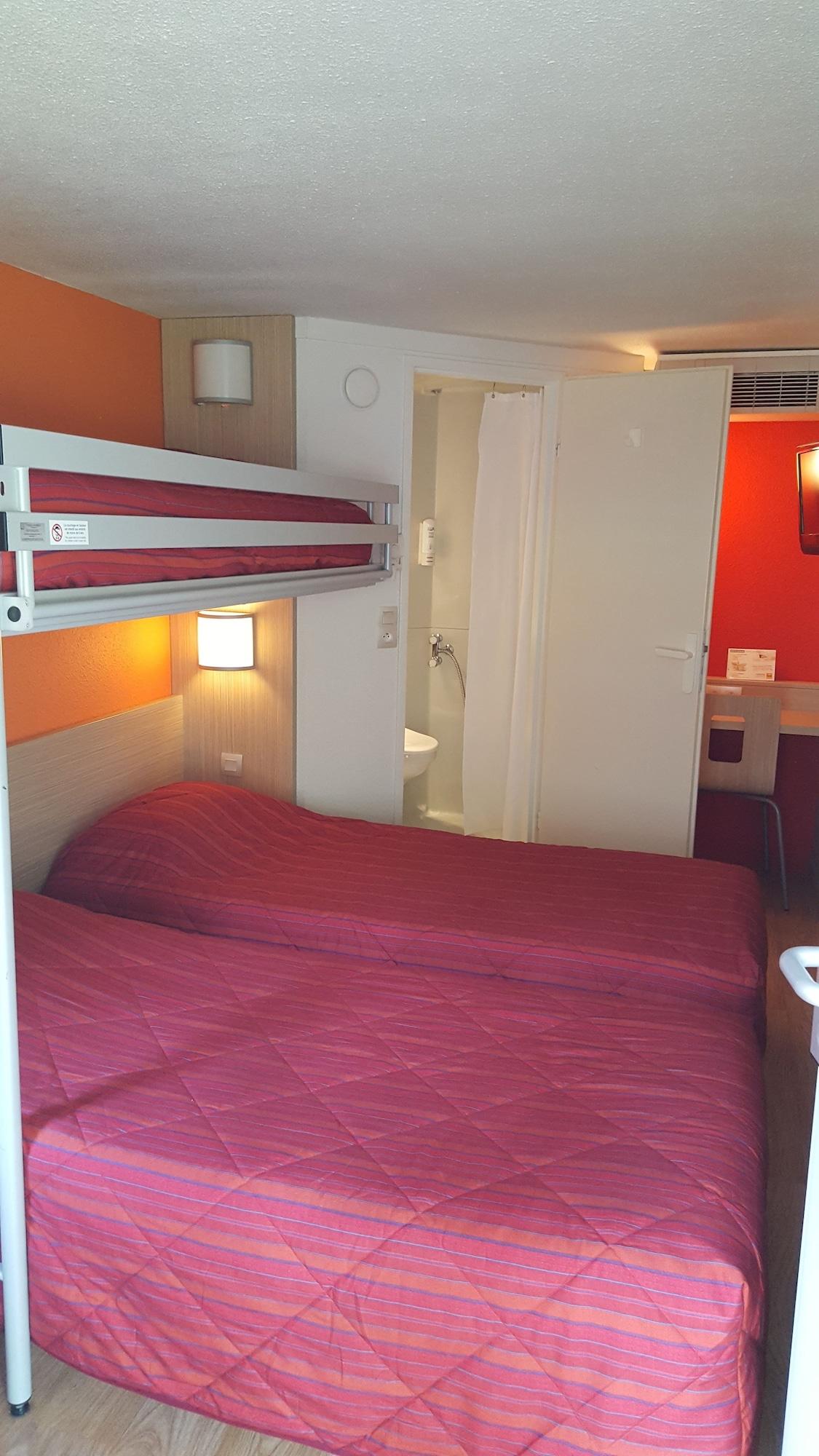 Premiere Classe Lyon Est Aeroport Saint Exupery Luaran gambar